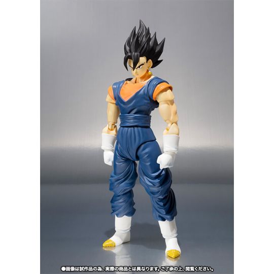 BANDAI S.H.Figuarts Dragon Ball - Vegito Figure