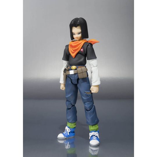 BANDAI S.H.Figuarts Dragon Ball - Android 17 Figure