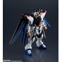 Bandai - Universo Gundam "Gundam SEED DESTINY" STRIKE FREEDOM GUNDAM