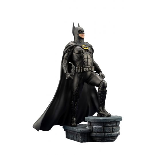 Kotobukiya - "The Flash" ARTFX Batman