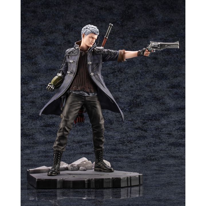 Kotobukiya Devil May Cry 5" ARTFX J Nero