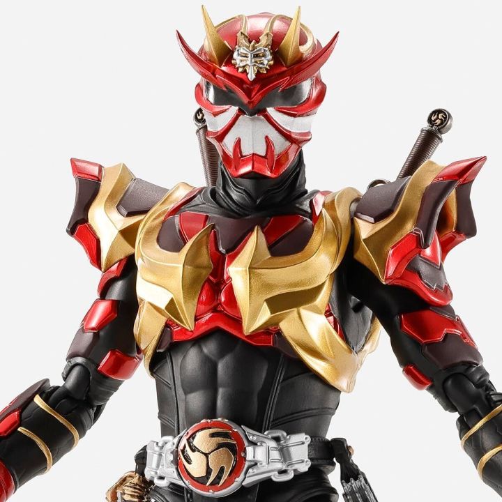 Bandai S.H.Figuarts Kamen Rider Armed Hibiki Figure